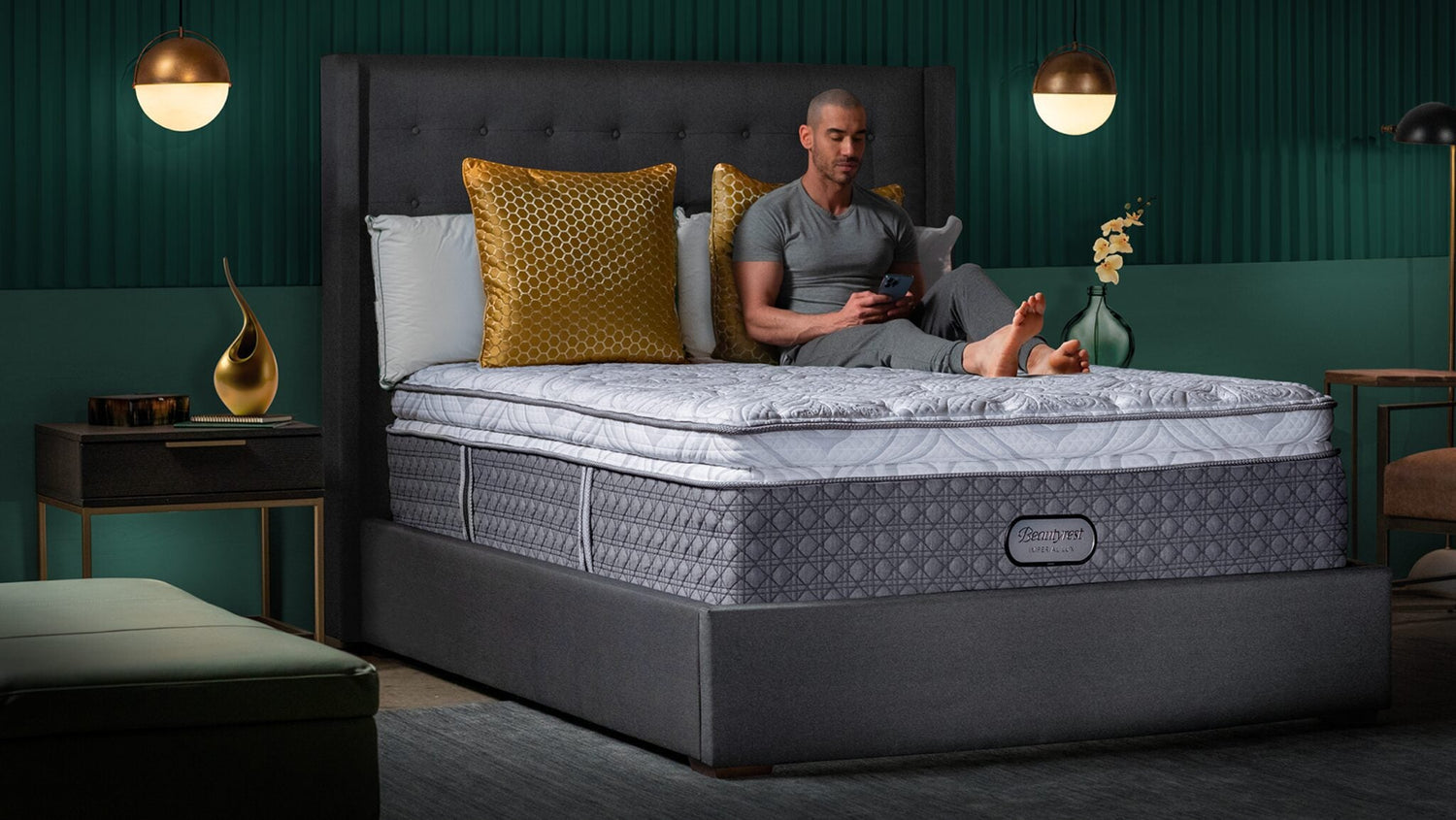 The Beautyrest® Imperial™ & Imperial Lux™ Mattress Collection